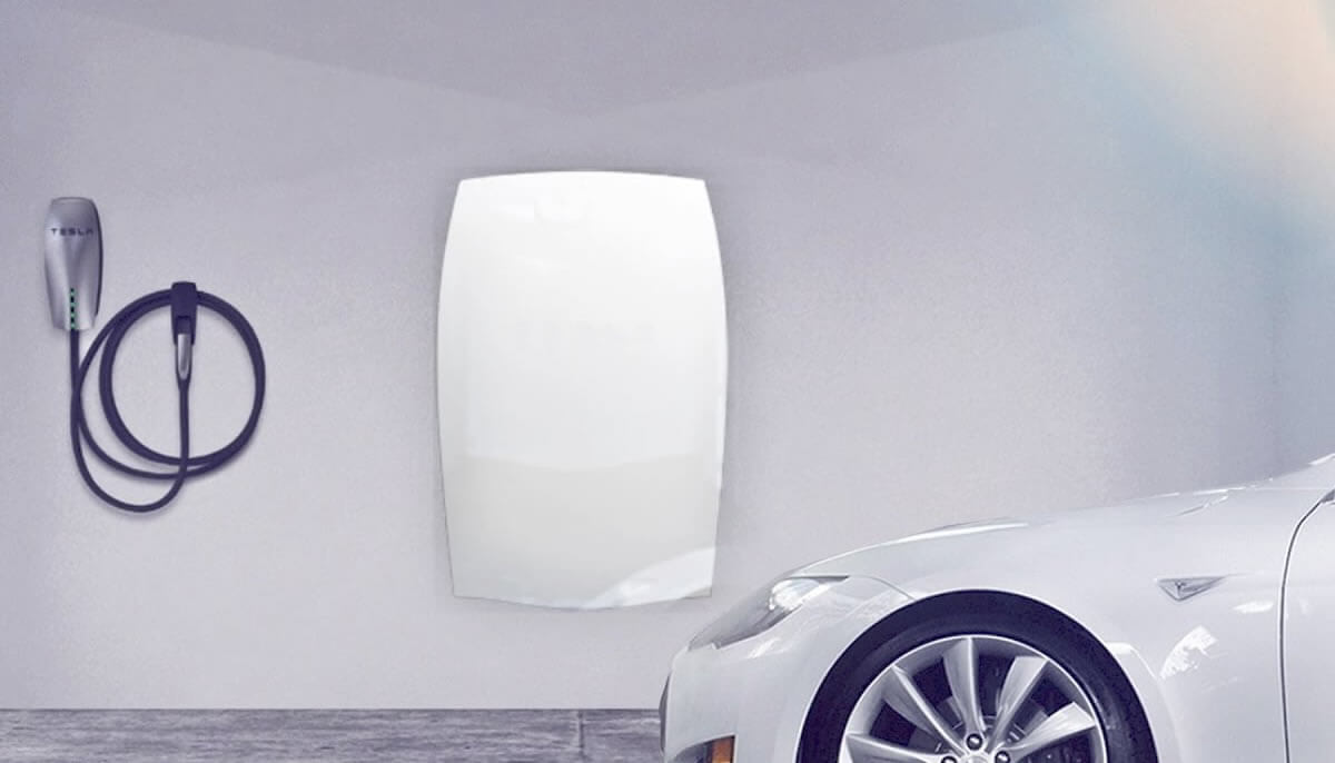 what is a solar battery